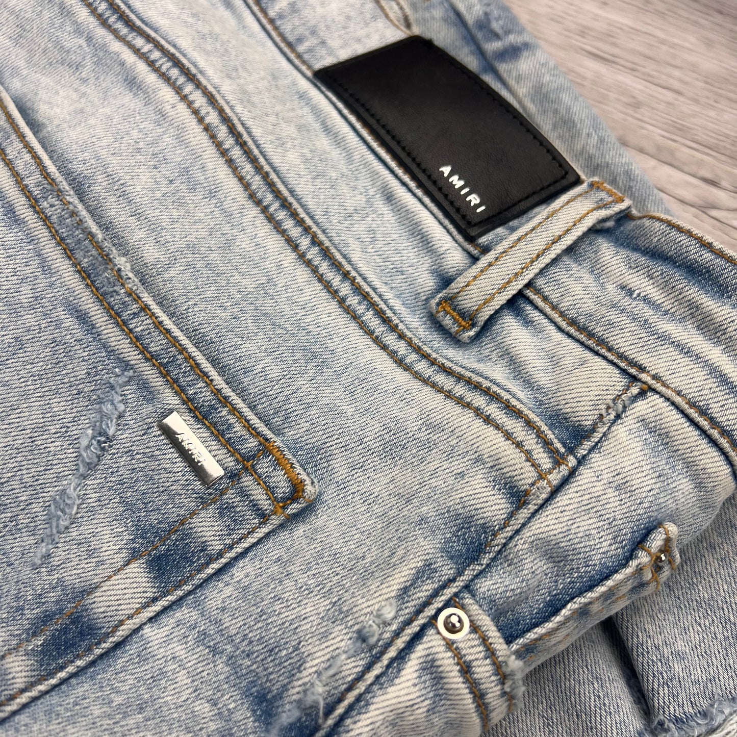 Amiri Men’s Light Denim Blue Tie-Dye MX1 Distressed Ripped Jeans - UK 34