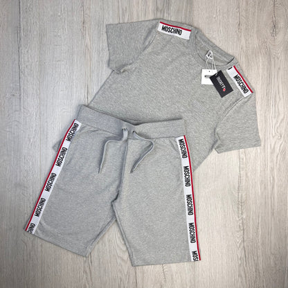 Moschino jogger shorts shop