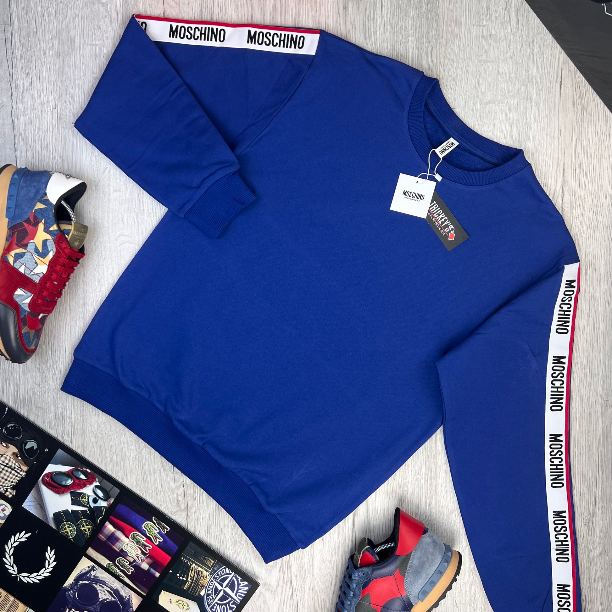 Moschino Men s Royal Blue Crewneck Jumper Trickey.store