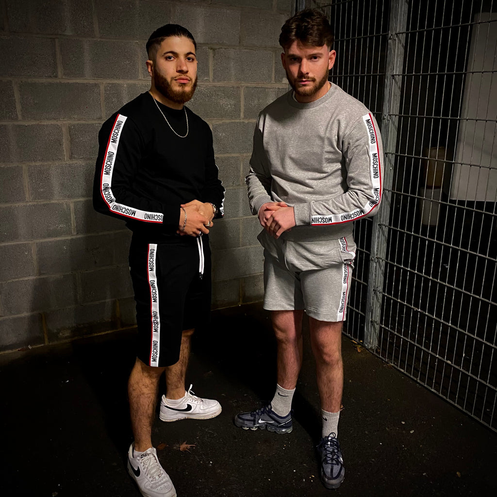 Moschino men’s grey crewneck jumper