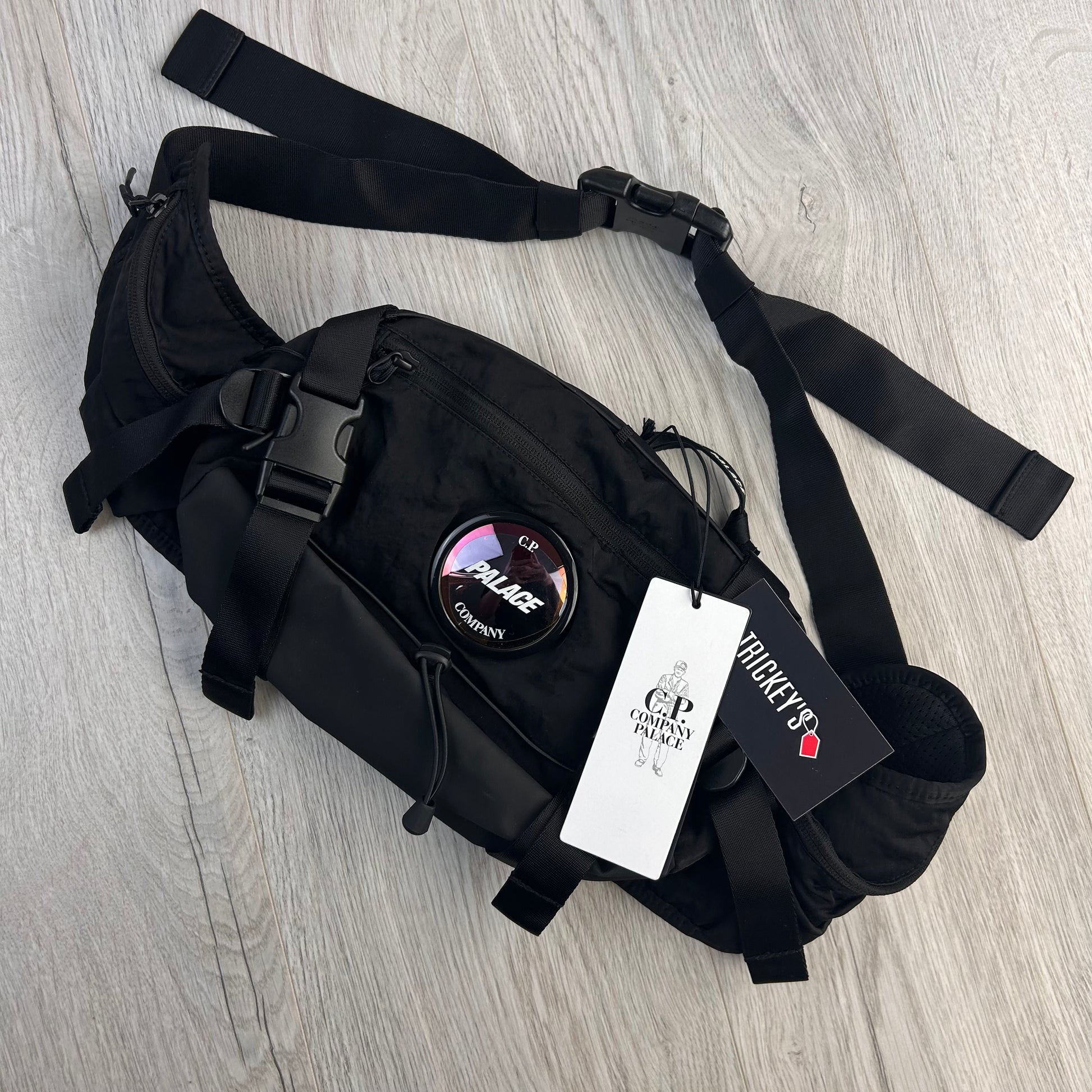 Cp Company x Palace Men s Black Side Bag