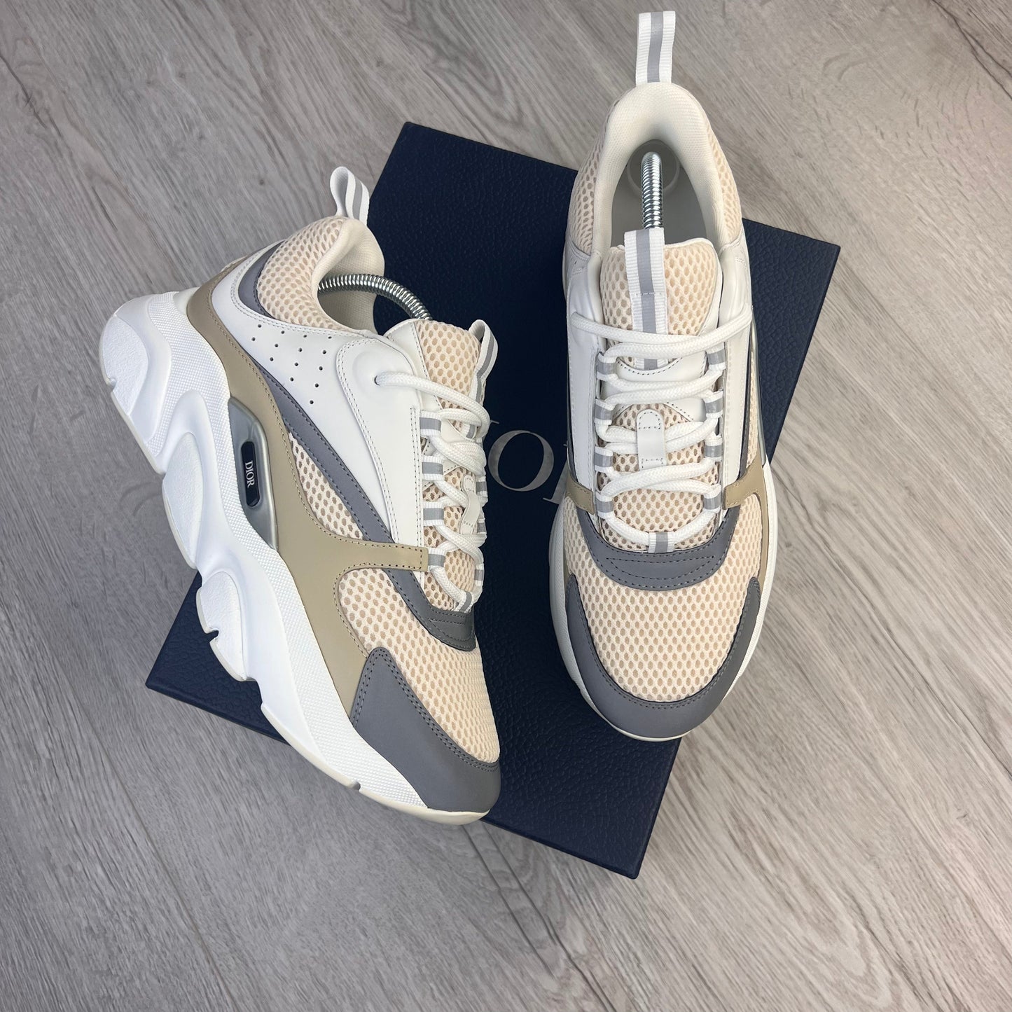 Dior B22 Men’s Cream Beige White Trainers - 43 (Uk 8/8.5)