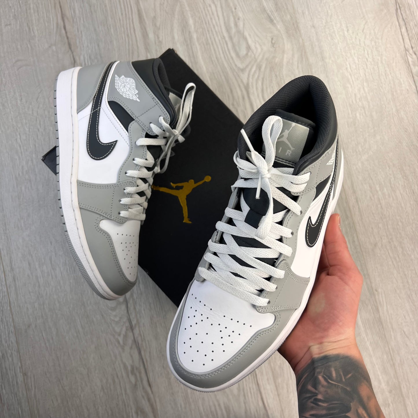 Jordan 1 Smoked Grey Mid Trainers - Uk 8.5