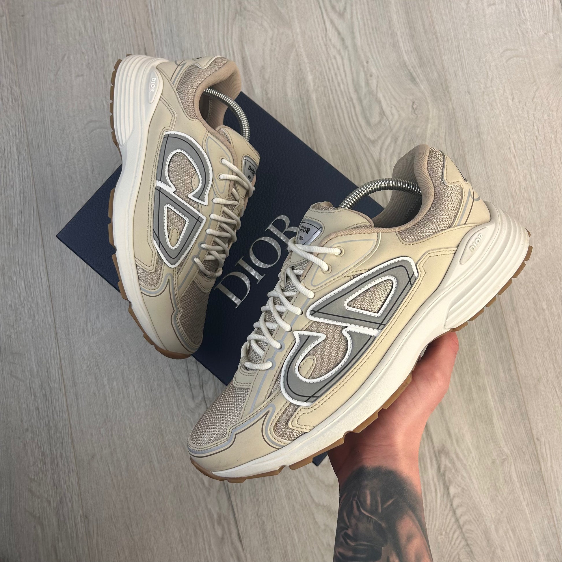 Dior trainers uk store