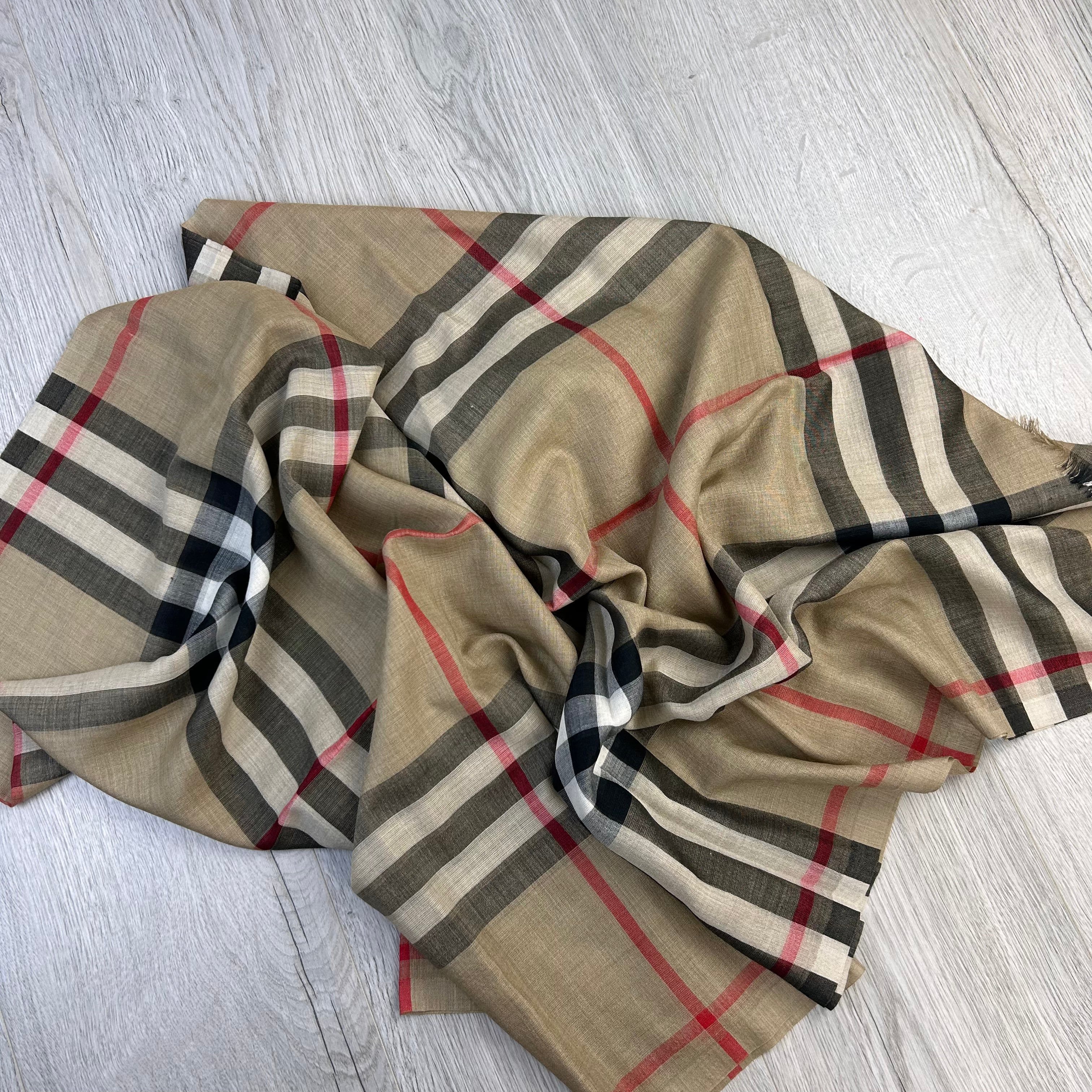 Burberry Men’s Original Check Printed Silk Scarf